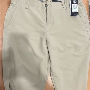 Under Armour golf pants